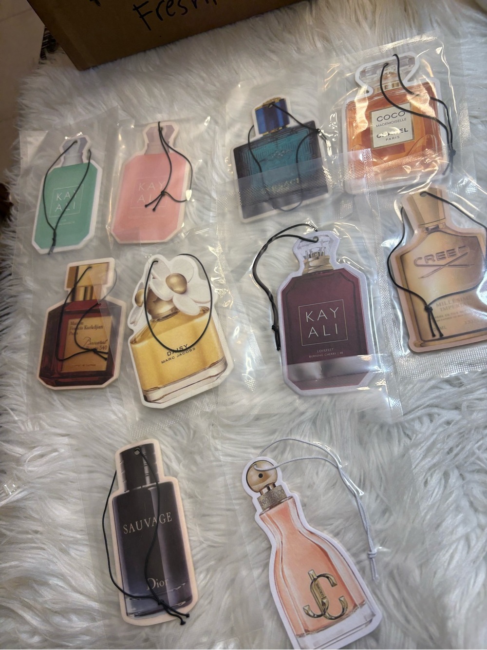 Assorted Paper Perfume Bottle Hanging Air Fresheners - Mixed Colors